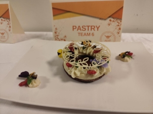 577428125 1296216402308104 8628649987905323926 N