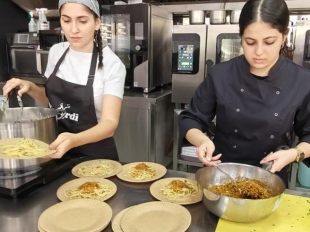 580989522 1299832231946521 1116781372237564675 N