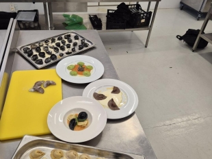 585319160 1305964171333327 2025775560882257636 N