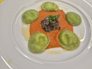 586028502 1305964117999999 1324529876375699144 N