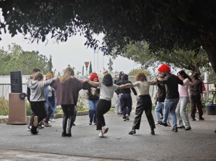 634036395 1371561901440220 1609476601842308175 N