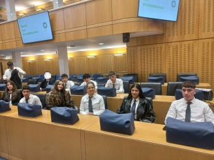 642245278 1382908036972273 2816398164813811610 N