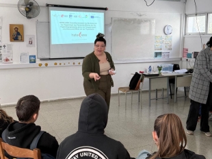 642293639 1382914500304960 858086968049472347 N